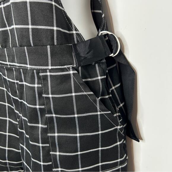 HOT TOPIC Shortalls Shorts Overalls Size Medium Emo Punk Skater Goth Grunge Alt - Picture 5 of 9